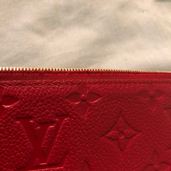 Louie Vuitton coin and bill Pouchette - Picture 4 of 5